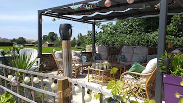 Sun deck