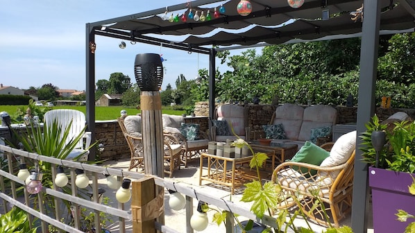Sundeck