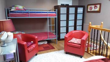 Family Apartment | Room amenity