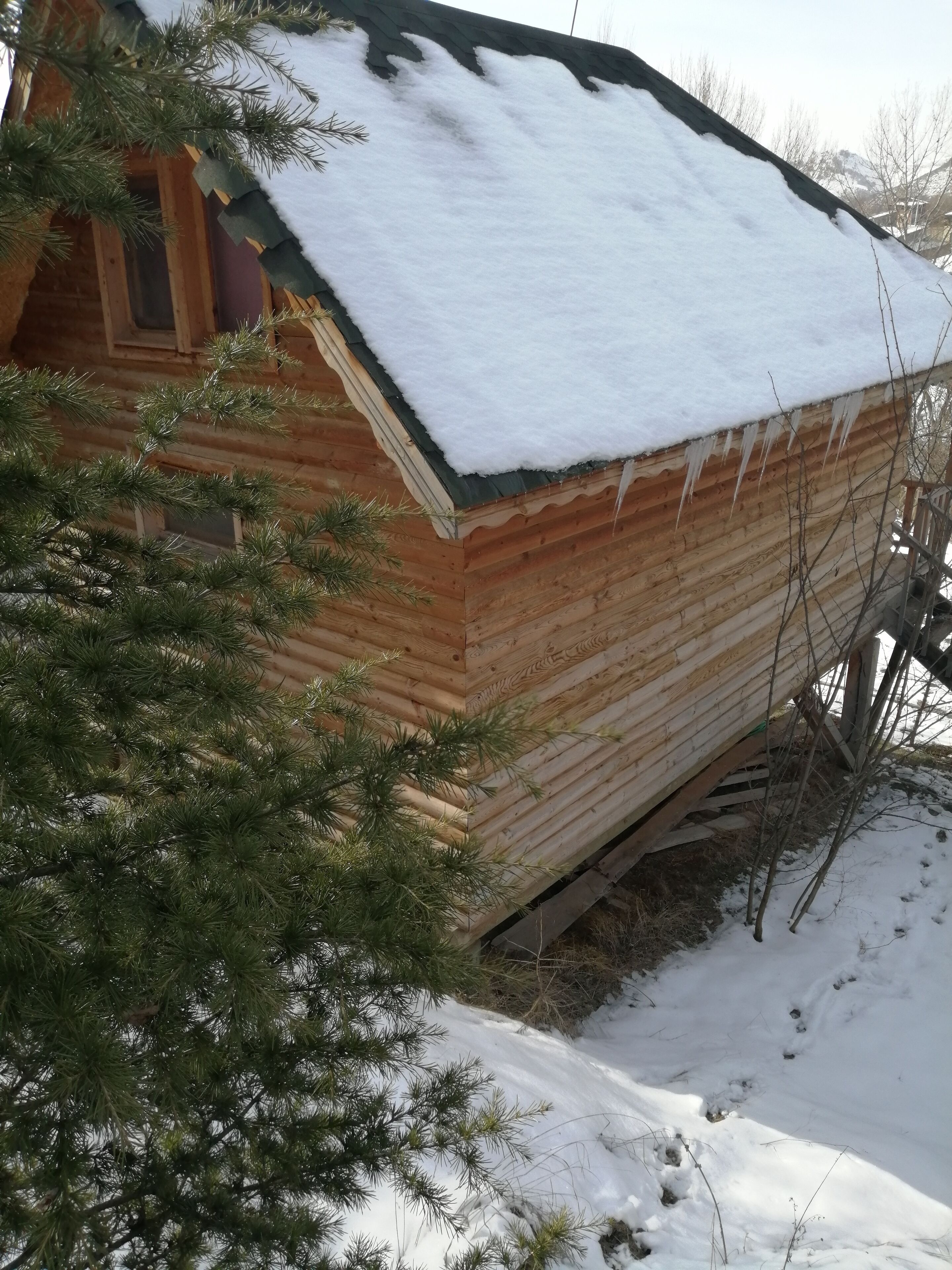 Deluxe Bungalow | Iron/ironing board, free cribs/infant beds