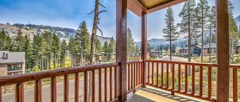 Stadtwohnung, 3 Schlafzimmer | Balkon