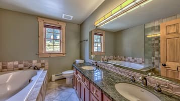 Stadtwohnung, 3 Schlafzimmer | Badezimmer | Haartrockner, Handtücher, Shampoo