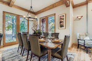 Dining - Telemark Ski . 5 Bedrooms. Sleeps 12 Home by RedAwning (Park City)