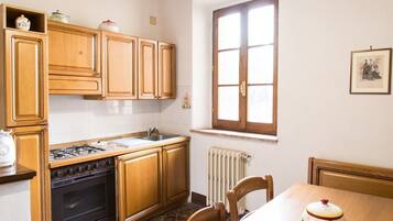Standard Apartment (Talamo) | Private kitchen