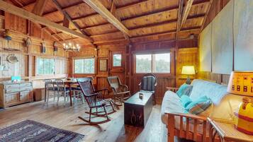 TV, DVD player, books, stereo