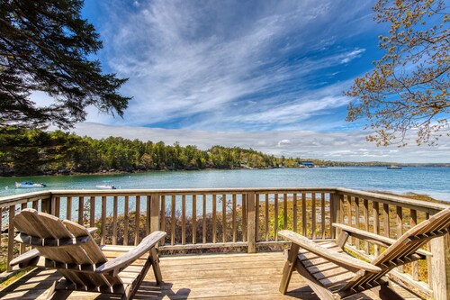 Waterfront cabin with ocean view & private dock