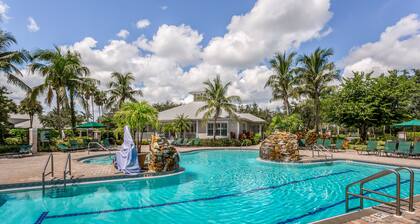 Lakefront home with water view, golf, pool, hot tub, & tennis