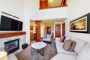 TV, fireplace - Everline Resort & Spa ski-in/ski-out luxury, pools, hot tub, & golf (Olympic Valley)