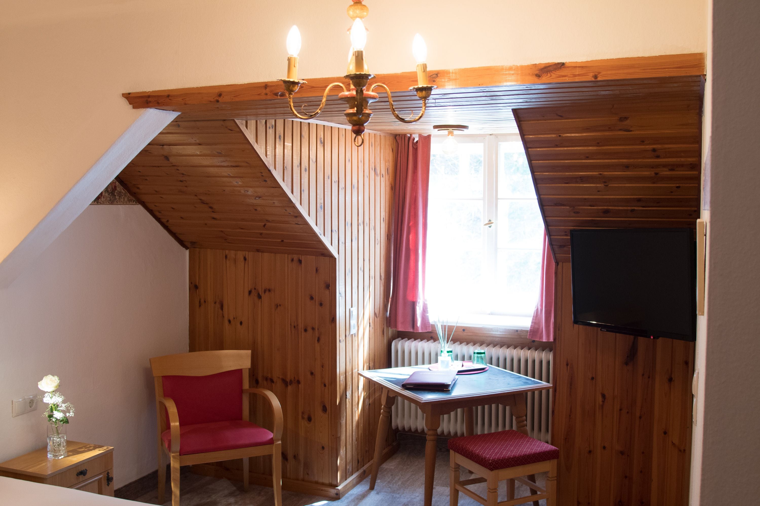 basic double room | 1 bedroom, individually decorated, individually furnished, free wifi