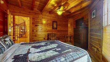 2 quartos, ferros/tábuas de passar roupa, Wi-Fi, roupa de cama