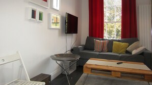 Unclassified image, 2 of 74, button - Argyle Square Apartments (London)