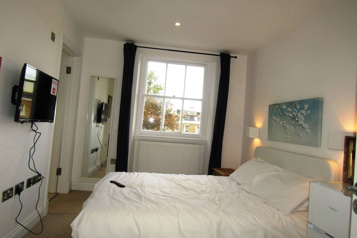 Appartement Ville, 1 lit double (Communal Kitchenette) | Draps fournis
