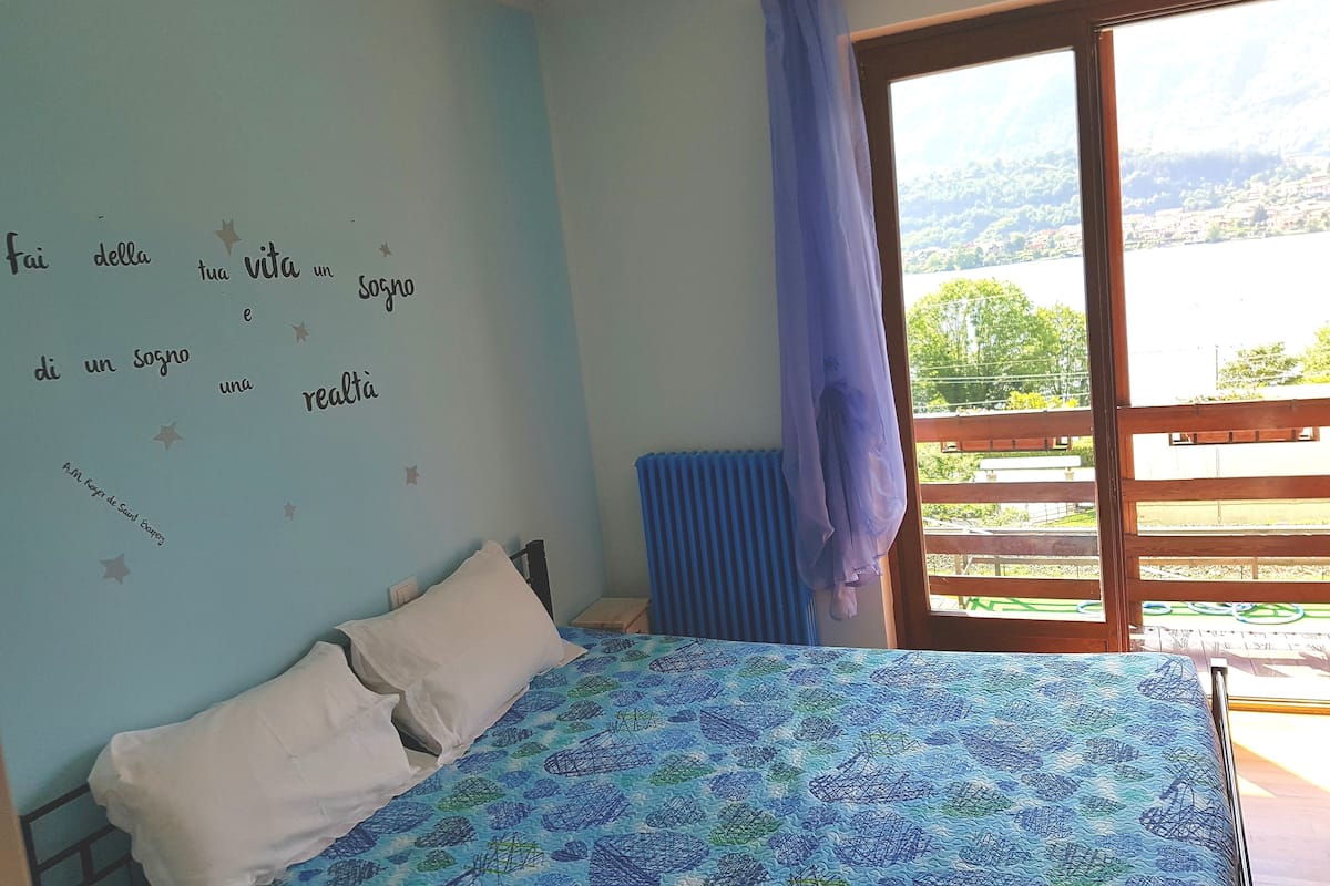 Triple Room, Private Bathroom (External ) | Free cots/infant beds, free WiFi