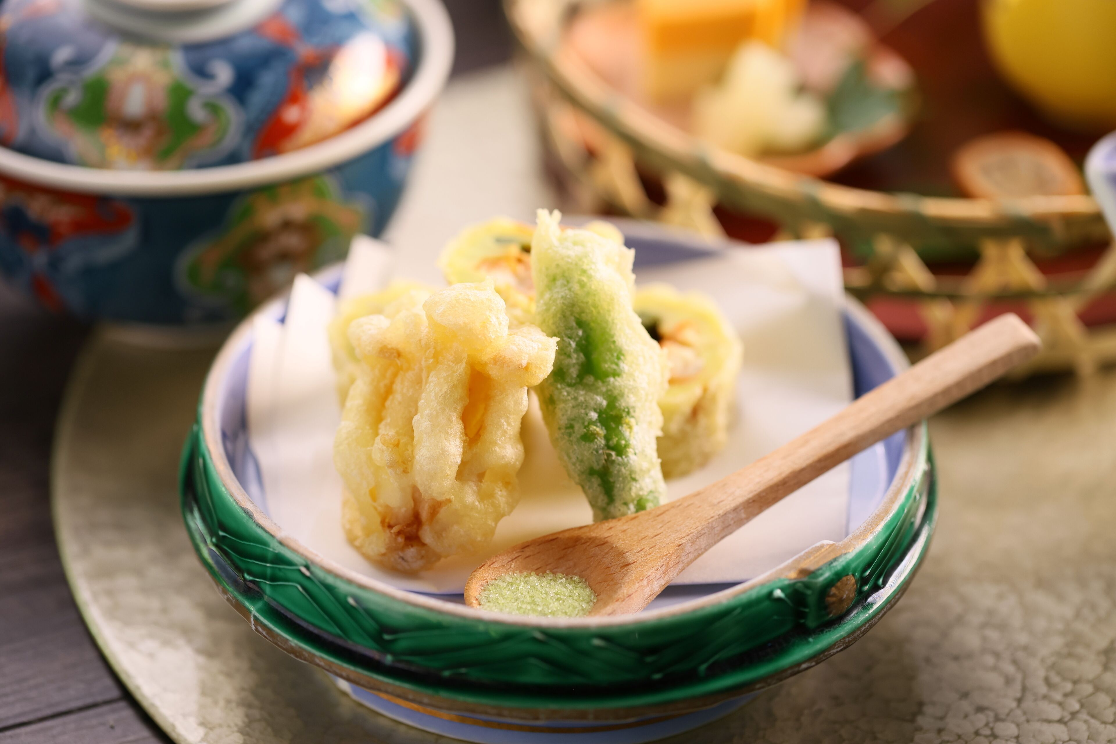 餐饮