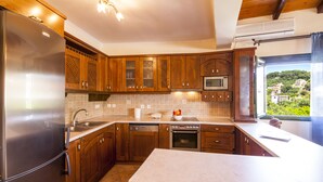 Ảnh chưa phân loại, 5 trong số 12 ảnh, nút