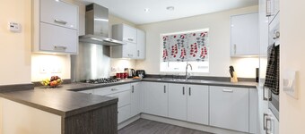 KVM - Quayside House