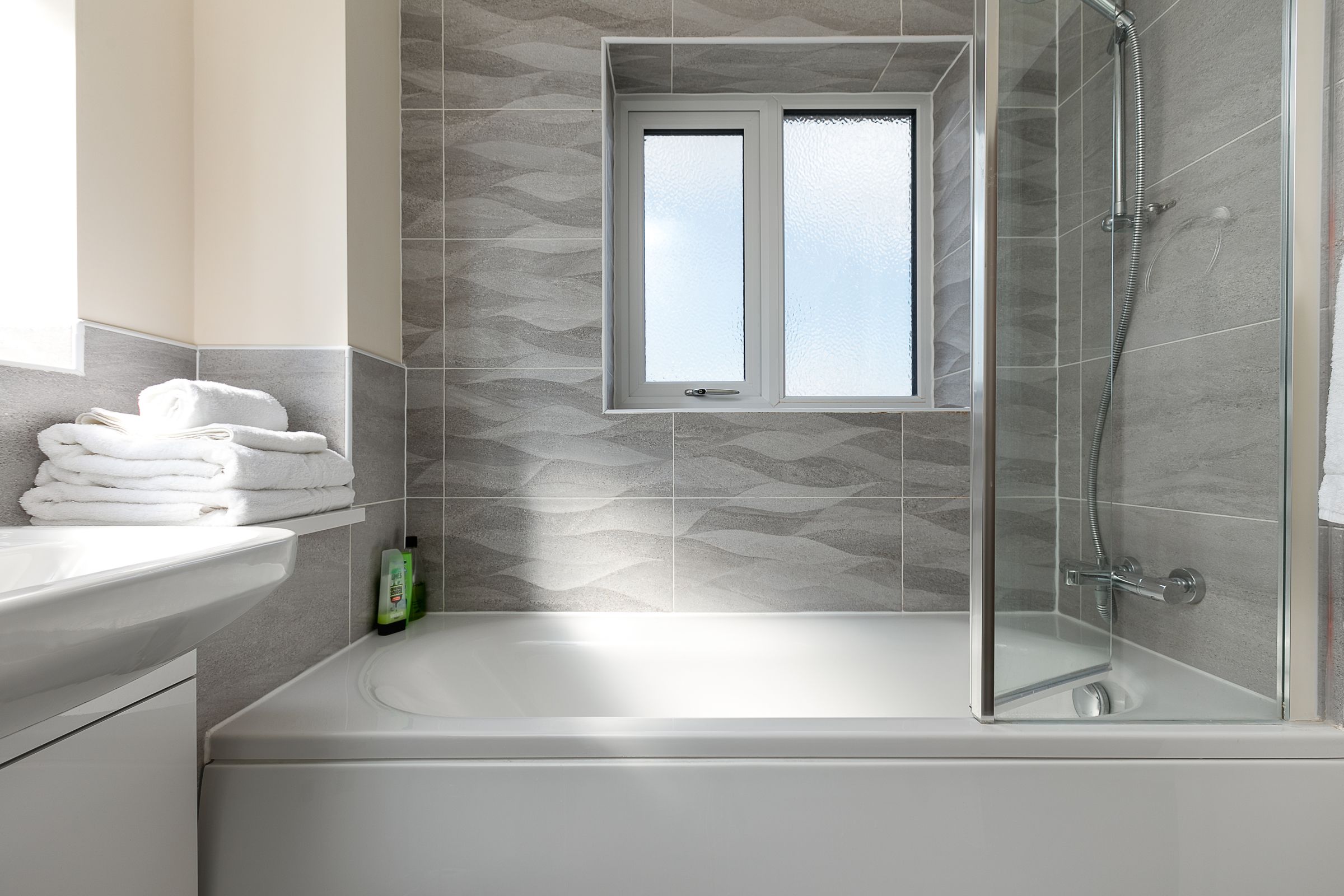 Maison, 3 chambres | Salle de bain | Articles de toilette (gratuits), séchoir à cheveux, serviettes fournies