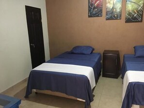Twin kamer, Meerdere bedden, niet-roken | Gratis wifi