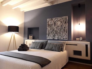Blackout curtains, iron/ironing board, cots/infant beds, free WiFi