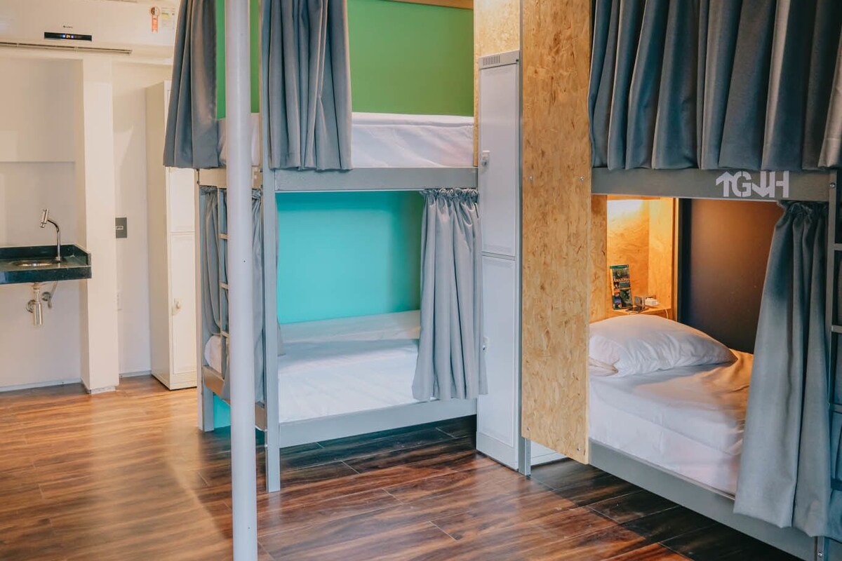Design Shared Dormitory, Mixed Dorm