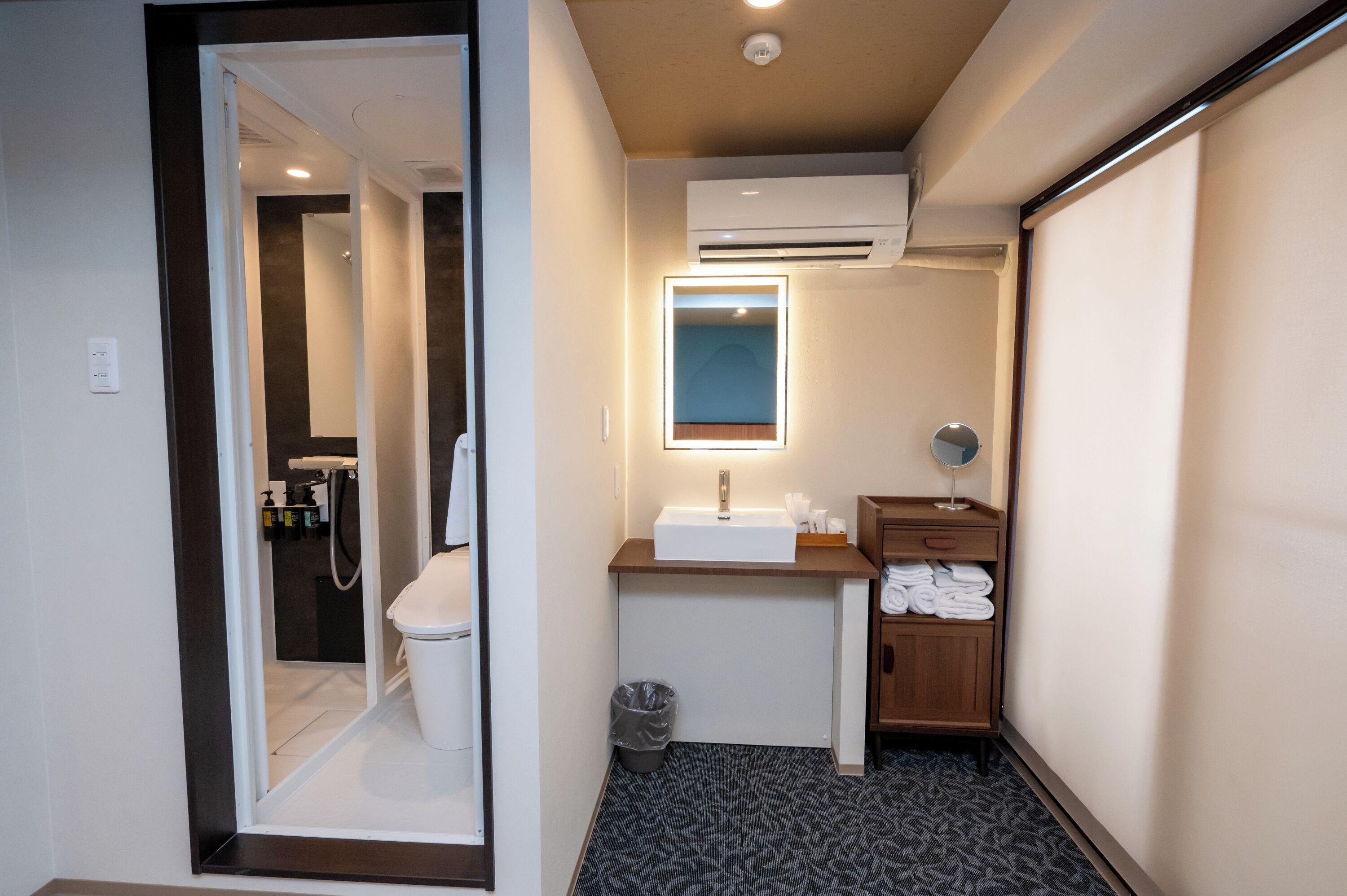 ด้านหน้าที่พัก