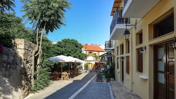 Pemandangan sekitar dari properti