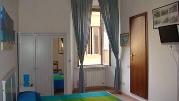 Double Room, Ensuite, Sea View | Frette Italian sheets, premium bedding, down comforters