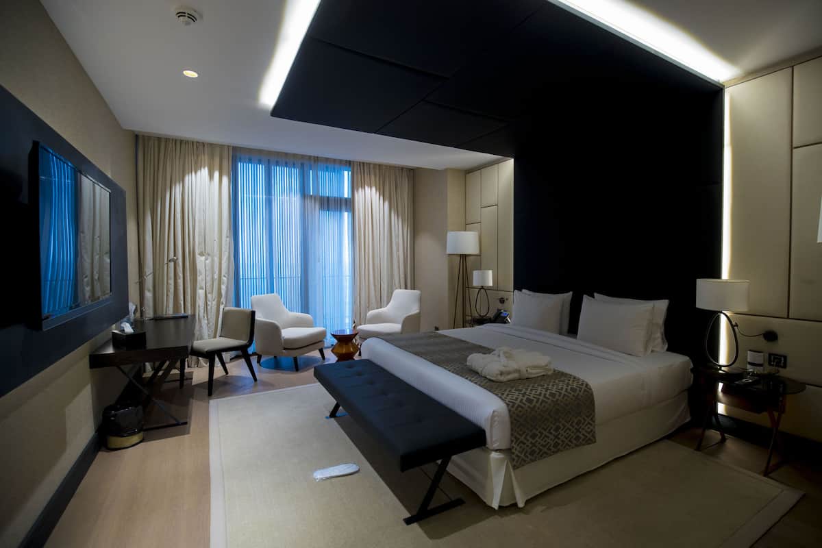 Suite presidencial, 1 cama King size, para no fumadores, vista al río | Sábanas de algodón egipcio, ropa de cama de alta calidad y edredón 