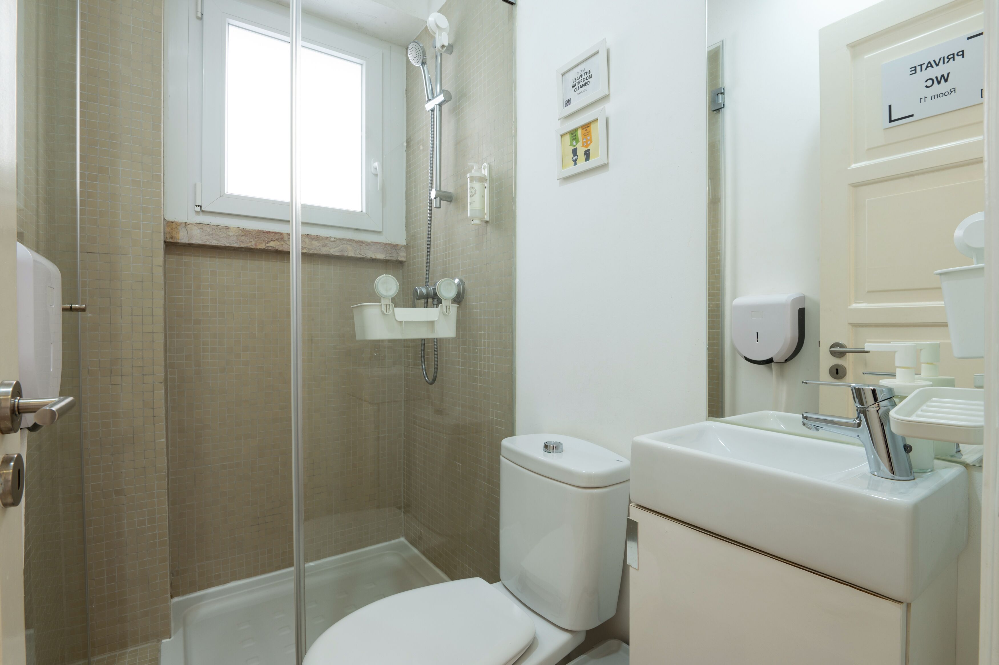 Photo - DuMont Lisbon Guesthouse