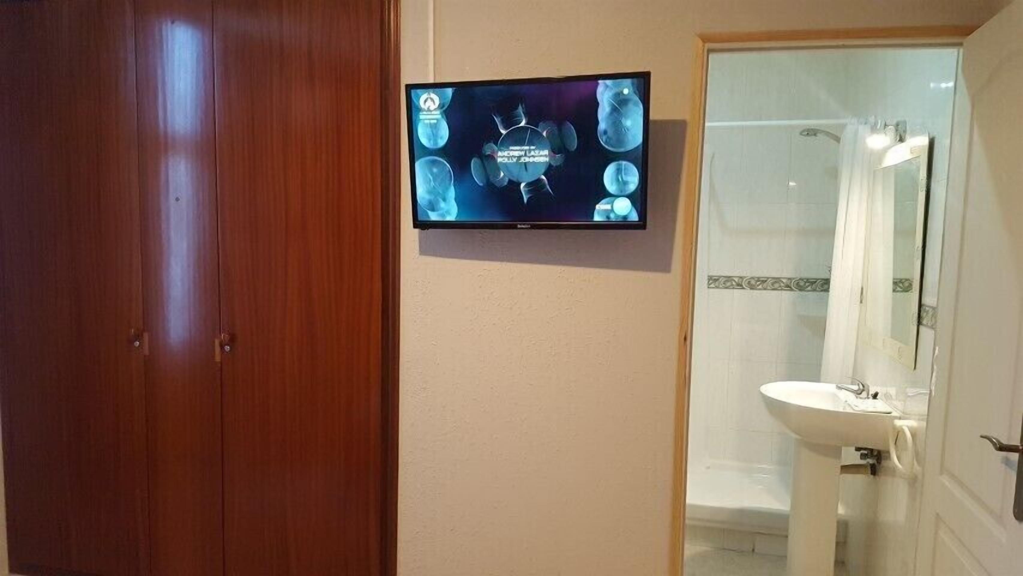 Photo - Hostal Castellverd