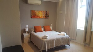 Blackout curtains, free WiFi, bed sheets