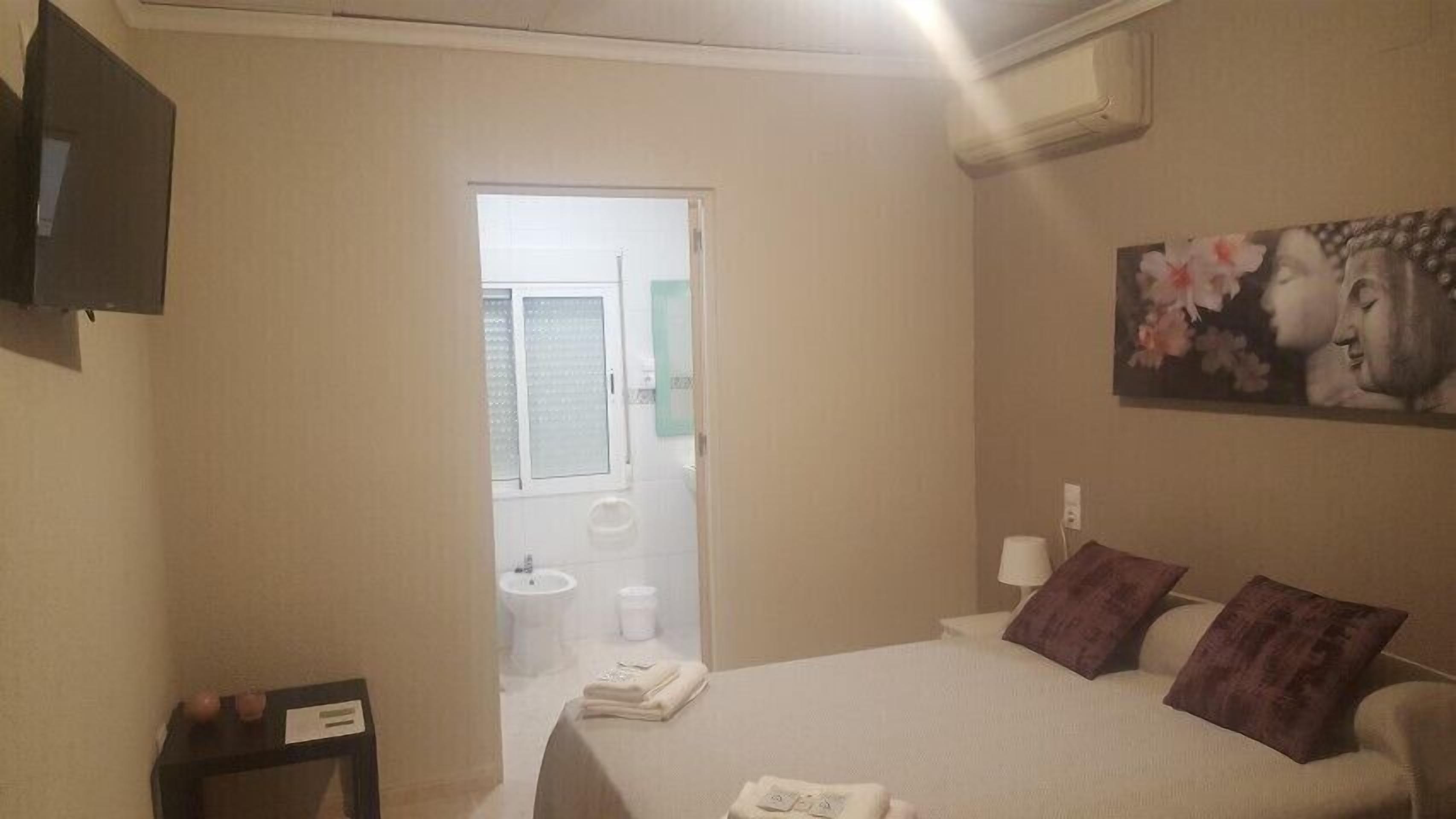 Photo - Hostal Castellverd