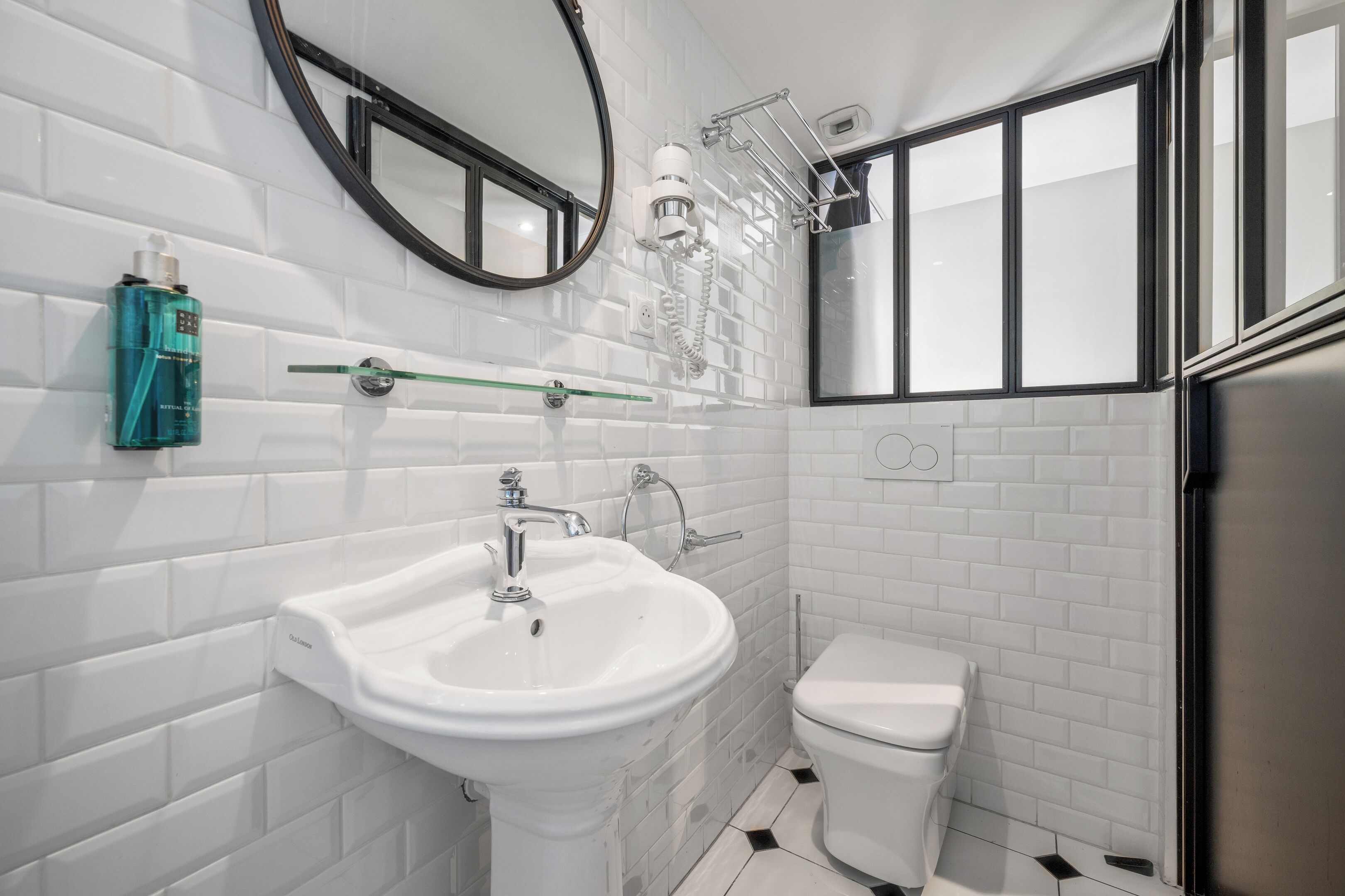 economy double room | 1 bedroom, premium bedding, in-room safe, blackout curtains