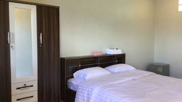 Standard Double Room | Free WiFi