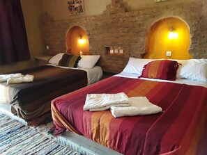 Rideaux d’obscurcissement, système d’insonorisation, Wi-Fi