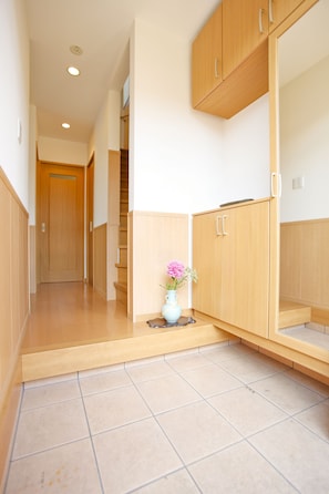 3 habitaciones, ropa de cama de alta calidad y muebles diferentes