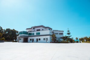 Exterior - Regency Park and Suites (Casablanca)
