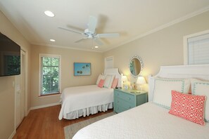 2 Schlafzimmer, Bügeleisen/Bügelbrett, kostenloses WLAN, Bettwäsche