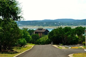 Exterior - ULTIMATE TX LAKE HOUSE! Waterfront, 360 Views, Lake Travis, Austin, Hill Country (Lago Vista)