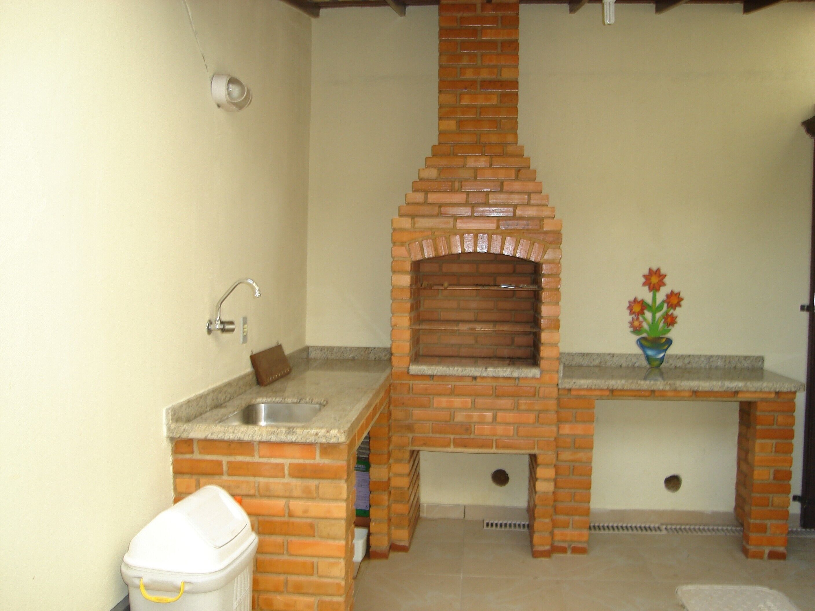 Área de parrilladas y picnic