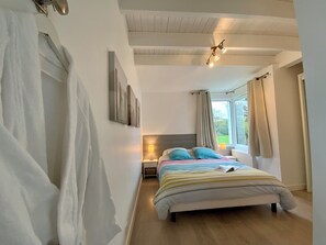 3 Schlafzimmer, Bügeleisen/Bügelbrett, Reisekinderbett, kostenloses WLAN