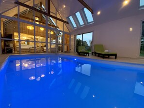 Piscine couverte, piscine chauffée