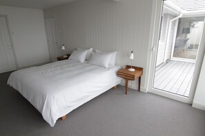 2 soverom, strykejern/-brett, reiseseng for barn og wi-fi (inkludert)