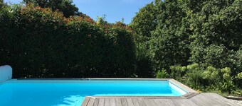 BiarritzArcangues villa quiet design 170 m 2 greenery heated pool, 8 per