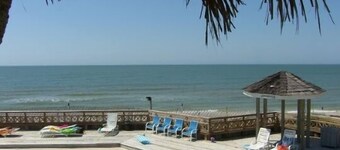 FUNSEEKER- 5 STER PROPERTY!  49 SEC TO BEACH- GULF VIEW-PETS OK