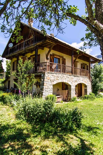 Lou Touloundé: Chalet for 10 people in Puy St Vincent 150 m from the slopes 