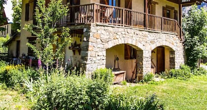 Lou Touloundé: Chalet for 10 people in Puy St Vincent 150 m from the slopes