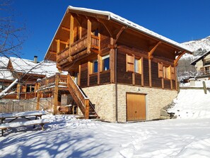 Exterior - Warm traditional wooden chalet Briançon Serrechevalier 1200m (Briançon)