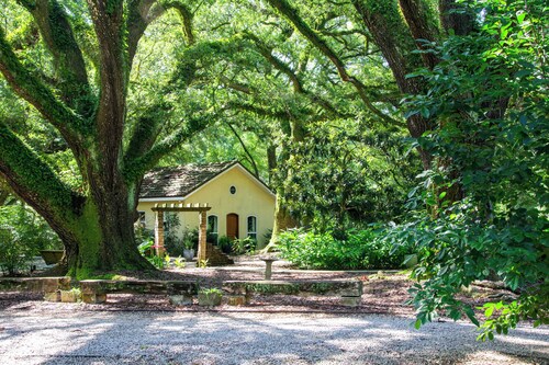 Farm Stay: Come Stay With Us