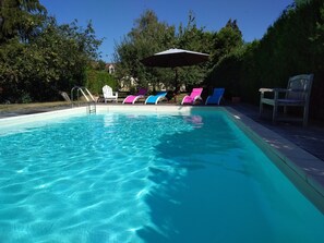 Piscine extérieure (ouverte en saison), piscine chauffée